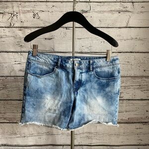 Forever 21 jean shorts- acid wash